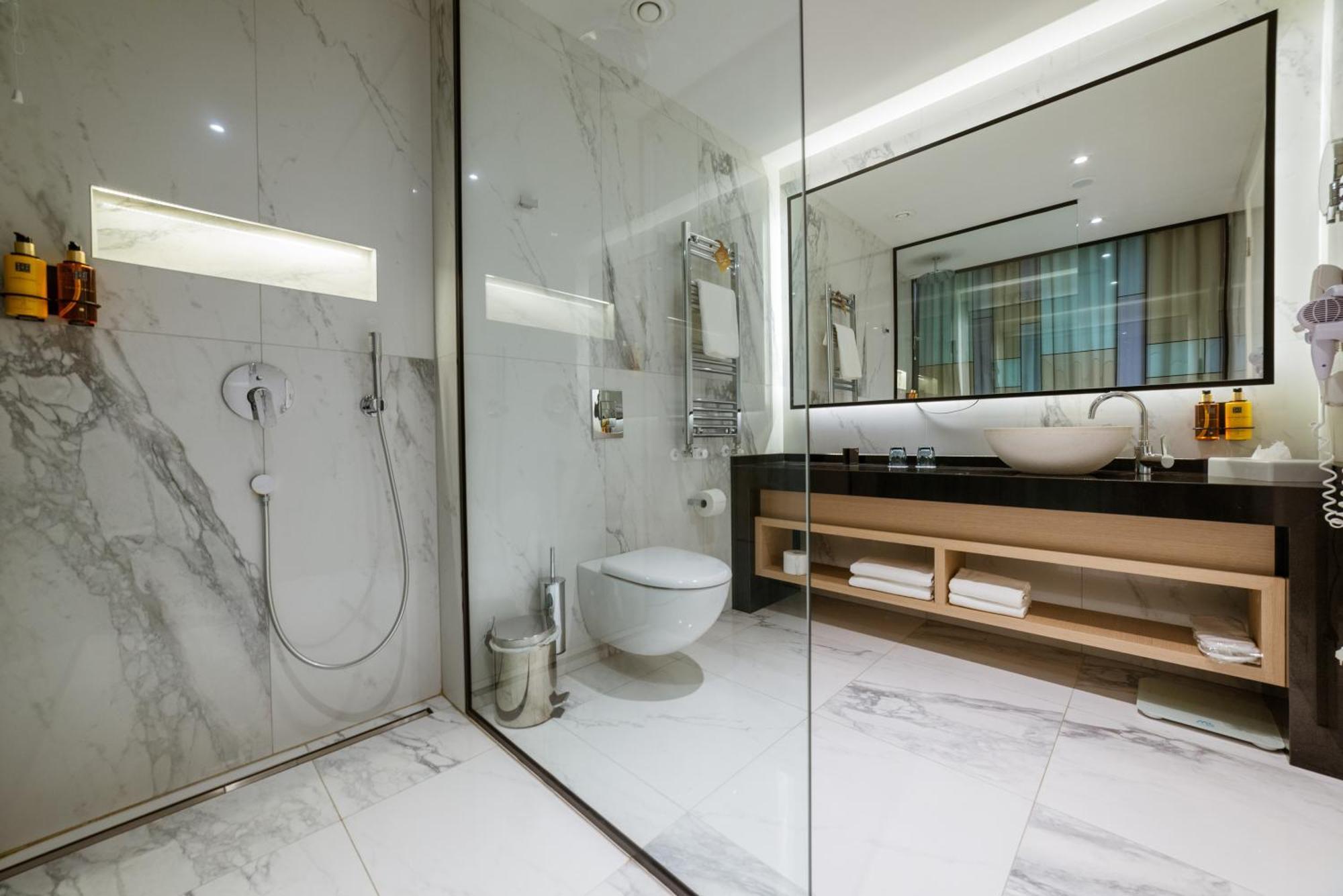 Hotel Imperial Conference & Spa Budva Bagian luar foto