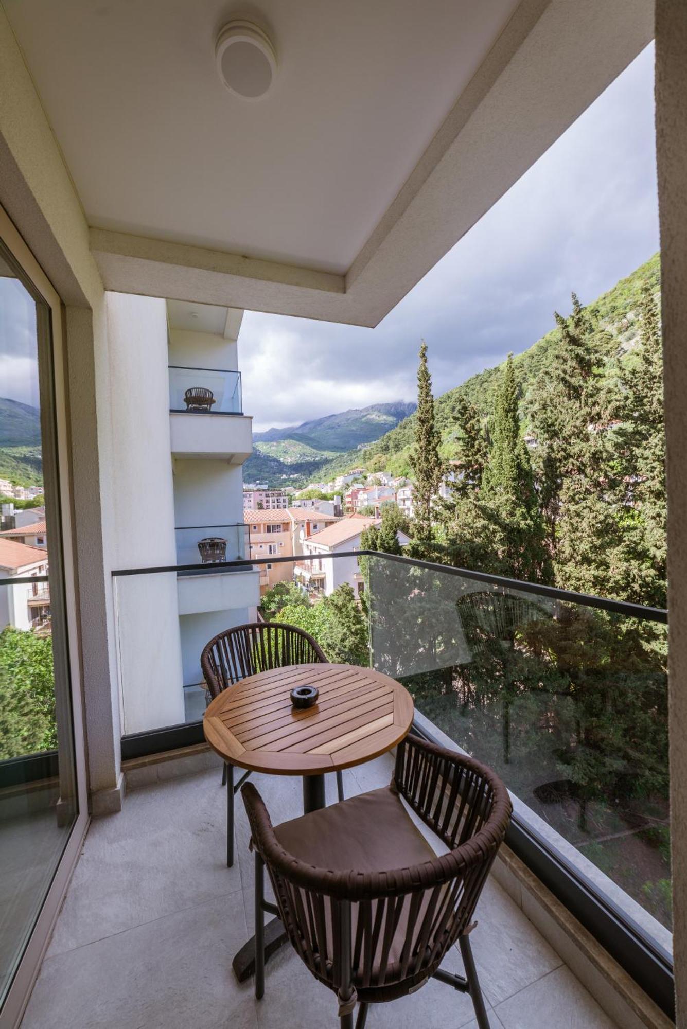 Hotel Imperial Conference & Spa Budva Bagian luar foto