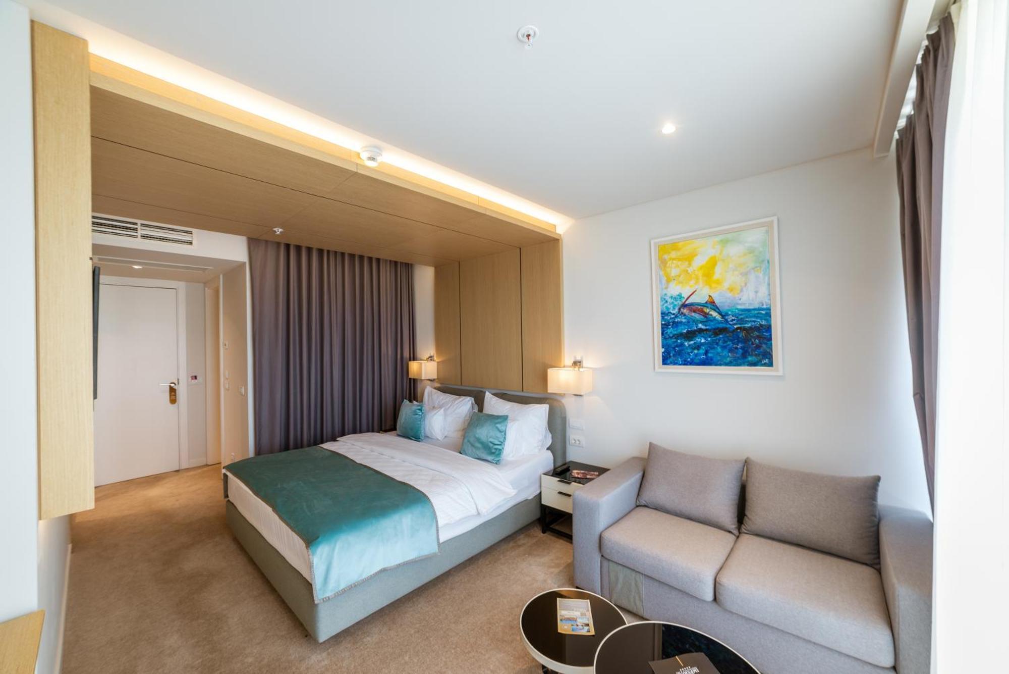 Hotel Imperial Conference & Spa Budva Bagian luar foto