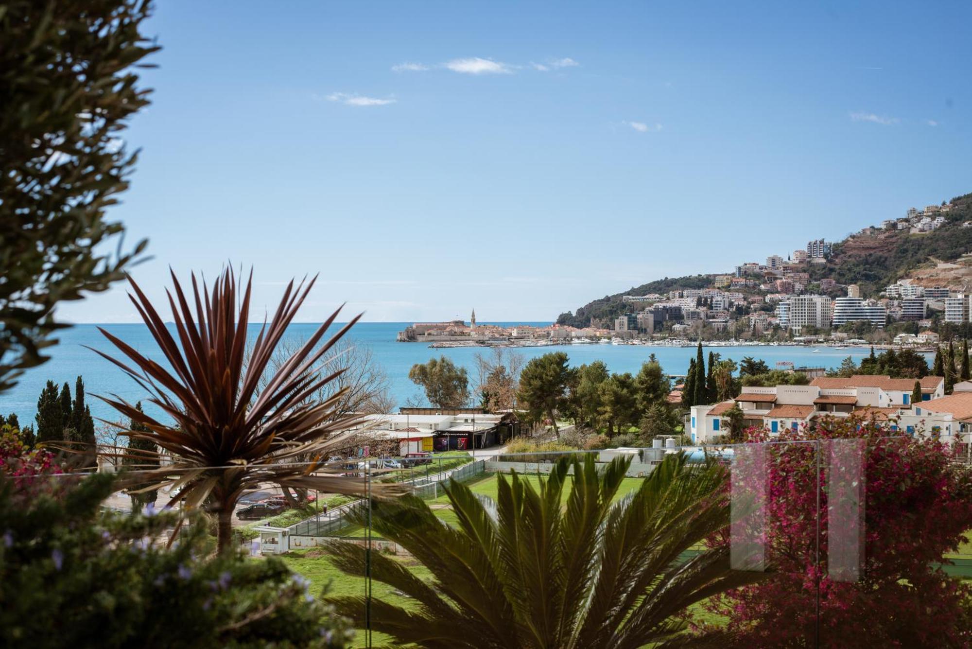 Hotel Imperial Conference & Spa Budva Bagian luar foto