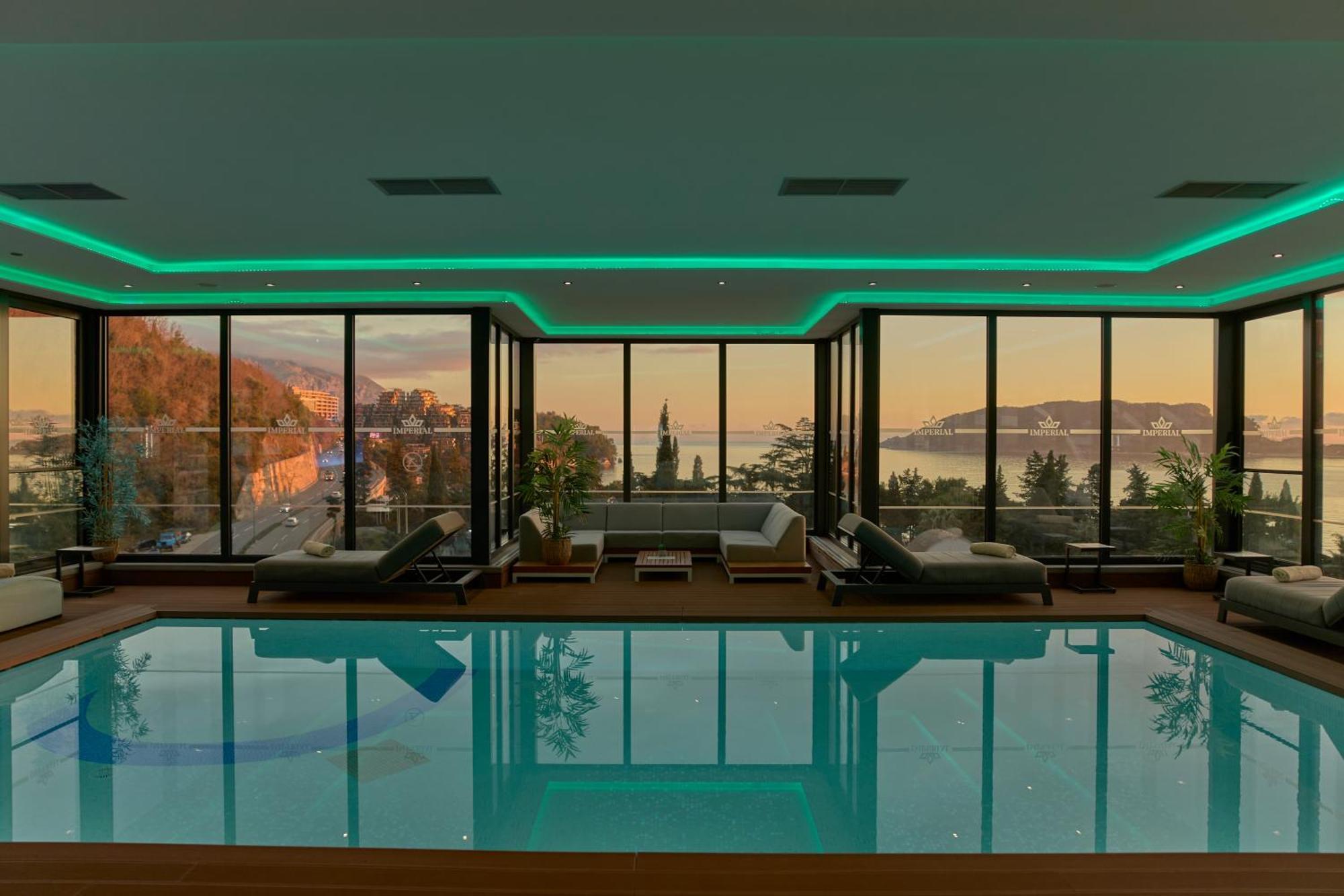 Hotel Imperial Conference & Spa Budva Bagian luar foto